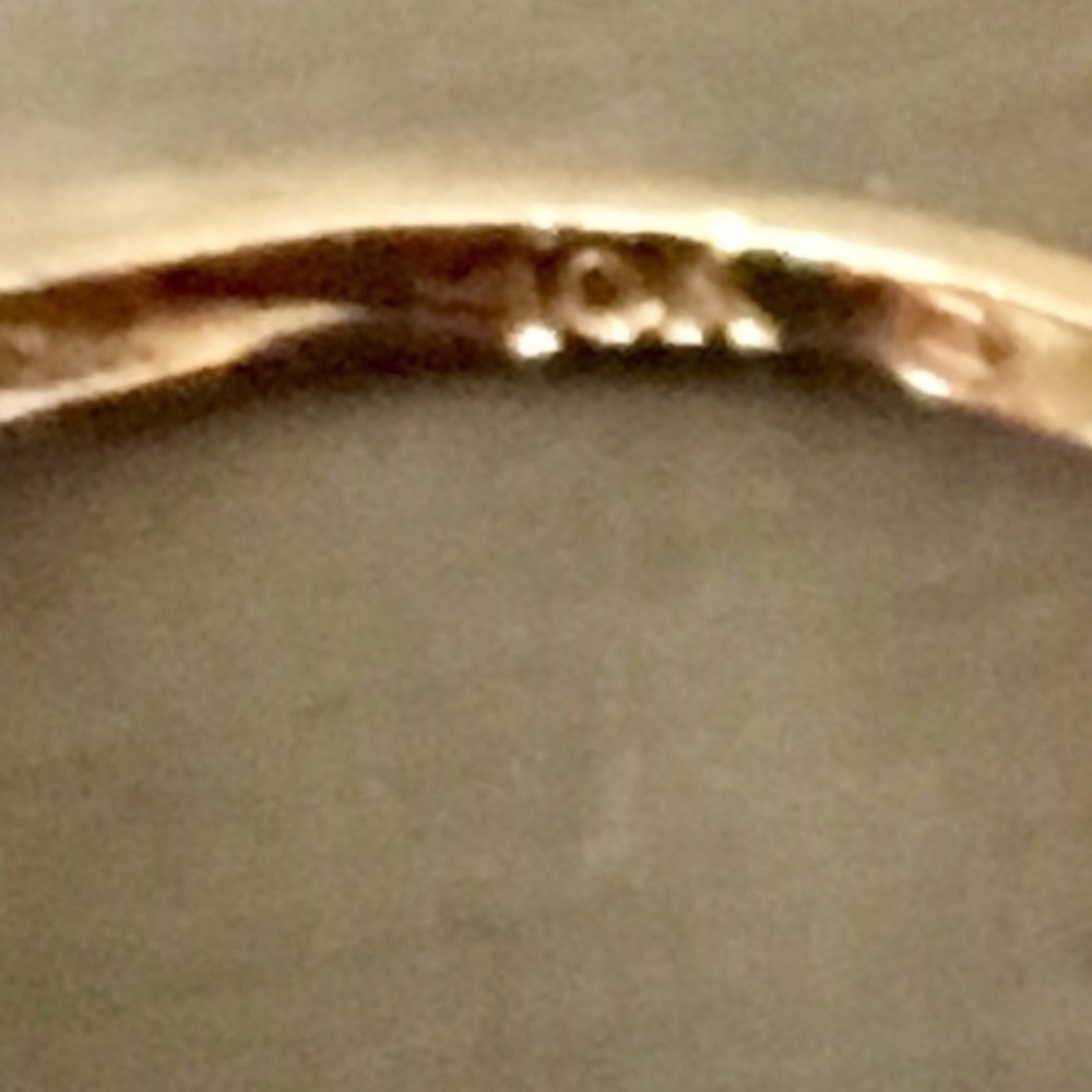 VINTAGE TRIPLE PEARL SOLID GOLD RING - Picture 7 of 7
